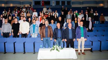 Selçuk Üniversitesinde ‘100. Yılda Cumhuriyet’ adlı panel düzenlendi